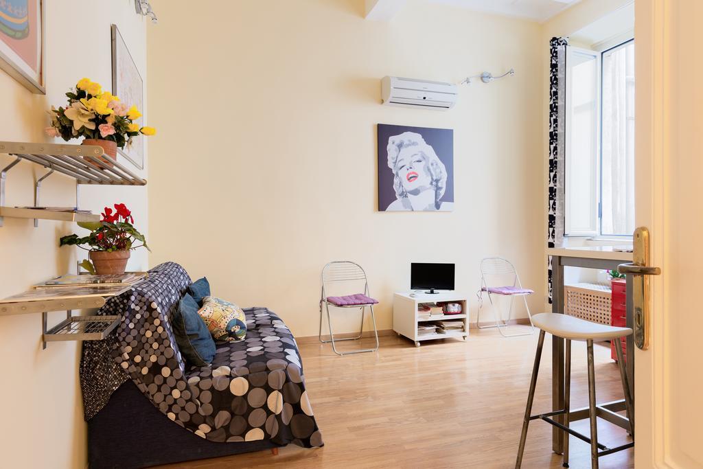 Casa Vacanze Colosseum By Alice Rom Exterior foto